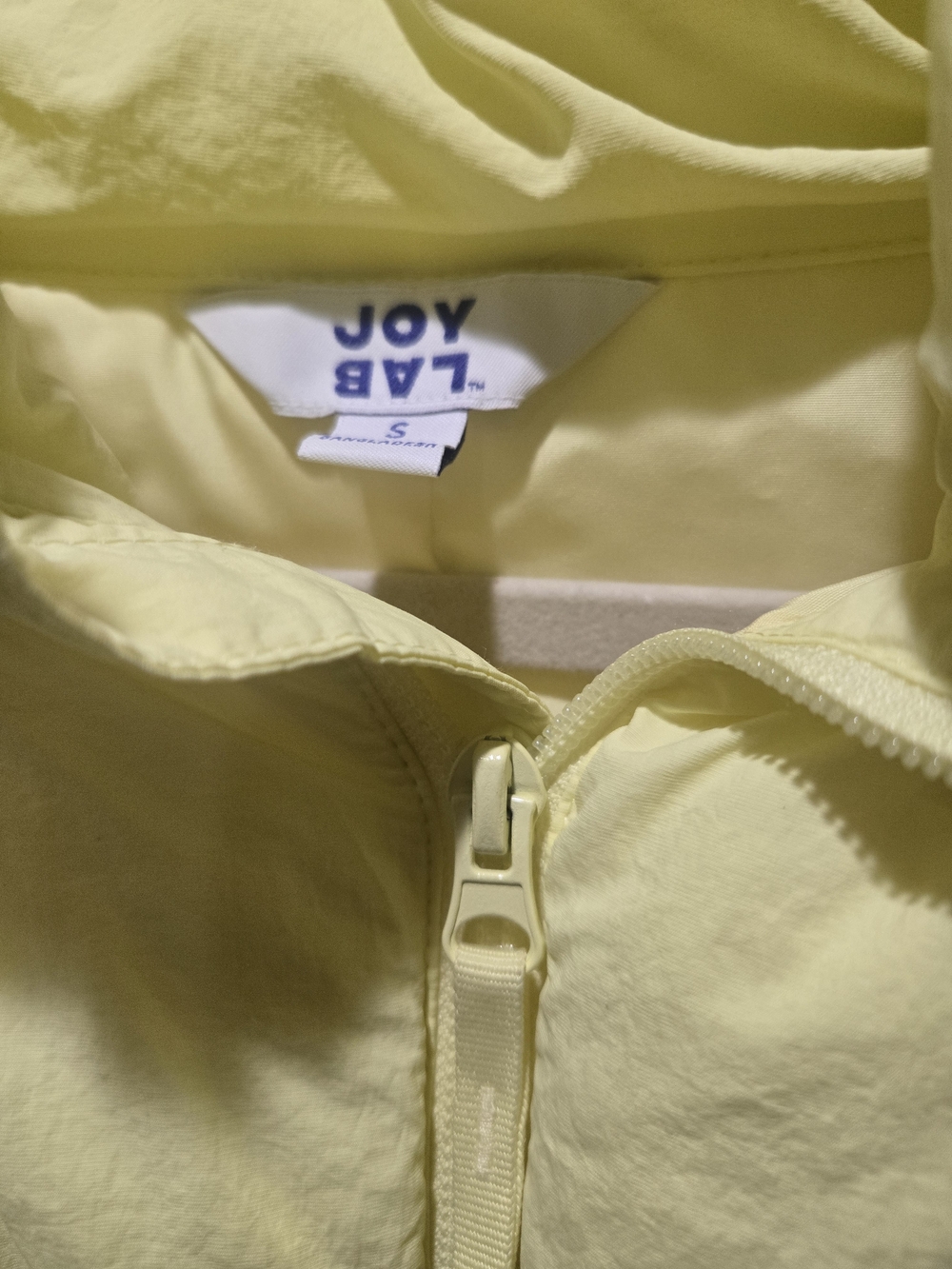 Joy Lab Women's Lemon Yellow Quilted Puffer Jacket Size S NWOT - Picture 3 of 7